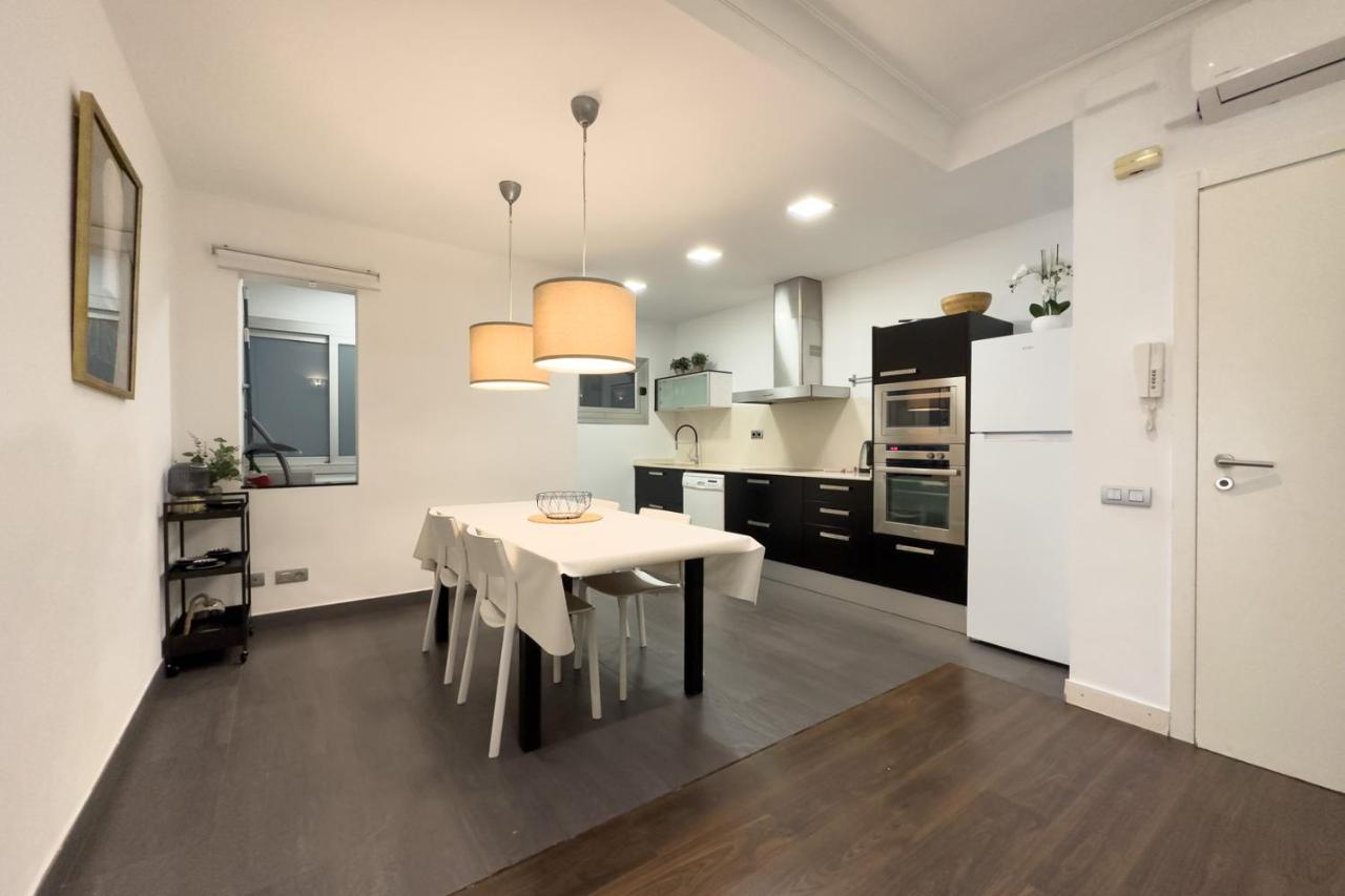 Key Sagrada Familia & Park Guell Apartment Barcelona Exterior photo