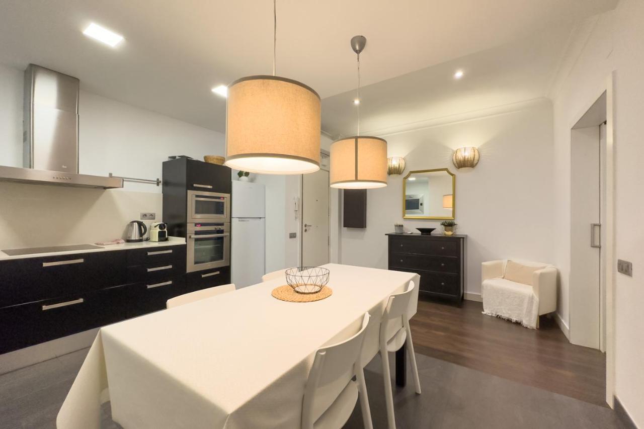 Key Sagrada Familia & Park Guell Apartment Barcelona Exterior photo